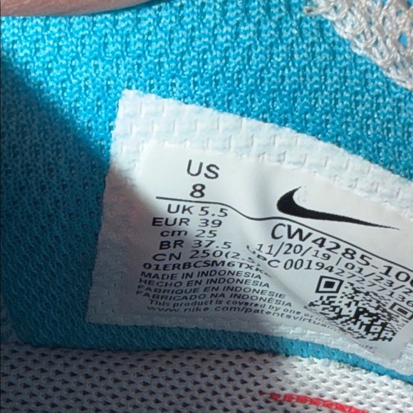 Nike Air Max Motion Women’s Size 8 - Picture 2 of 11